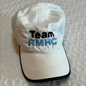Nike White Team RMHC Running Hat